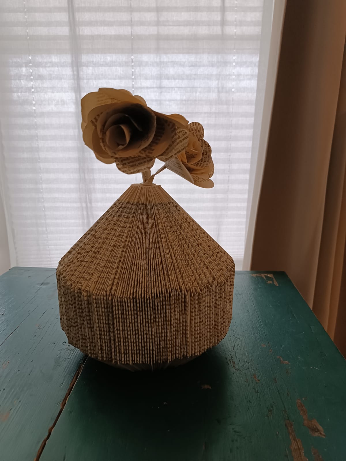 Faltvase: Kegelform